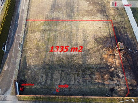 Prodej stavebního pozemku, 1 335 m² 6