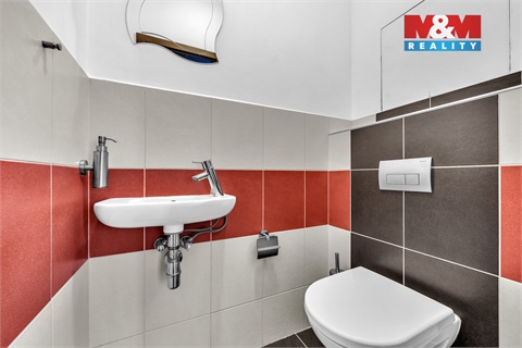 Pronájem bytu 2kk, 74 m² - 12