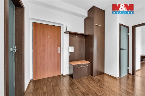 Pronájem bytu 2kk, 74 m² - 14
