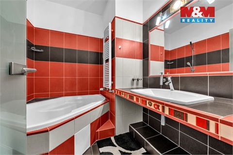 Pronájem bytu 2kk, 74 m² 4