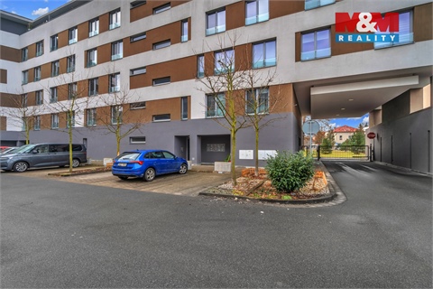 Prodej bytu 3kk, 84 m² 24