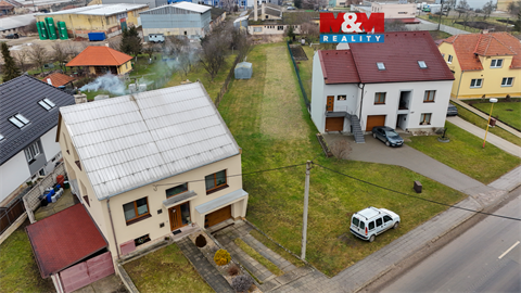 Prodej stavebního pozemku, 663 m² 0