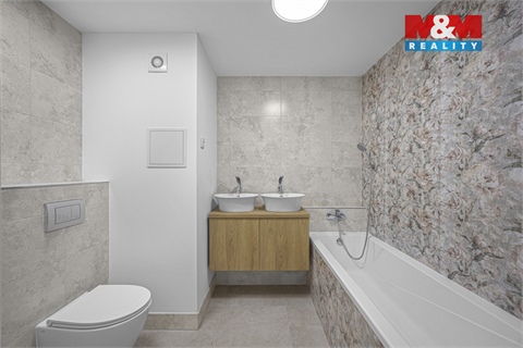 Prodej bytu 4kk, 87 m² 2