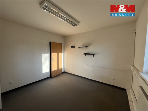 Pronájem kanceláře, 200 m² - 10