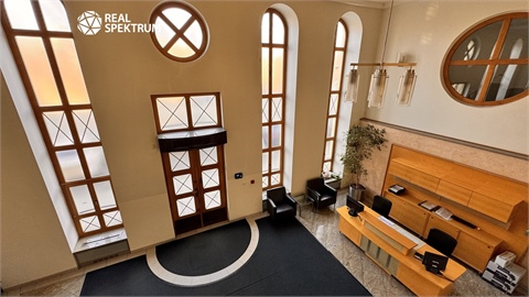 Pronájem kanceláře, 367 m² - 10