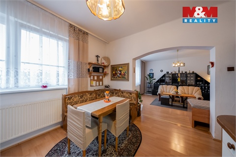 Prodej rodinného domu, 142 m² 2