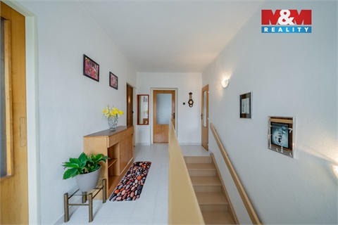 Prodej rodinného domu, 142 m² 8