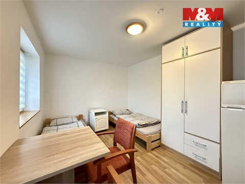 Pronájem bytu 3+1, 94 m² 2