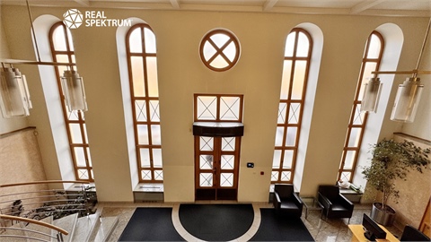 Pronájem kanceláře, 331 m² - 8