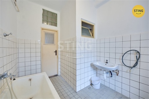 Prodej rodinného domu, 207 m² 10