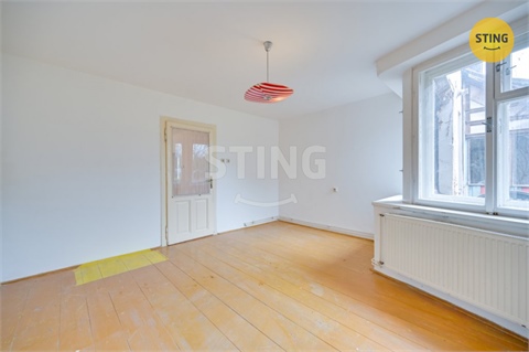 Prodej rodinného domu, 207 m² - 14