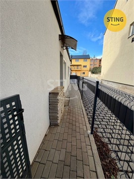 Pronájem obchodních prostor, 50 m² - 20