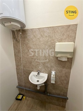 Pronájem obchodních prostor, 50 m² 14