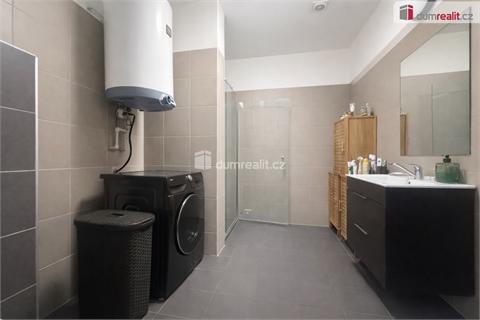 Pronájem bytu 2kk, 83 m² - 2
