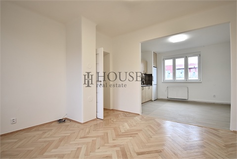 Pronájem bytu 2+1, 45 m² 14