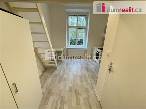 Pronájem bytu 1kk, 22 m² 4