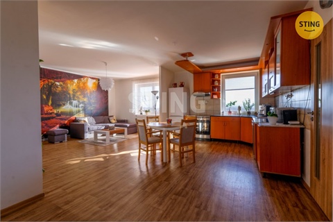 Prodej bytu 4kk, 111 m² 2