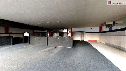Pronájem obchodních prostor, 420 m² 2