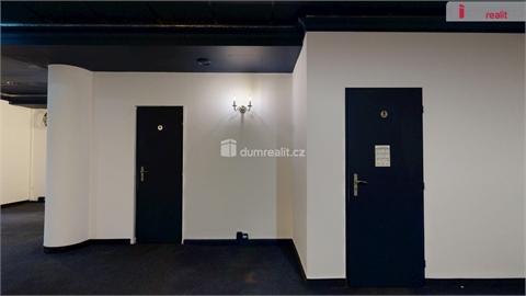 Pronájem obchodních prostor, 88 m² - 2