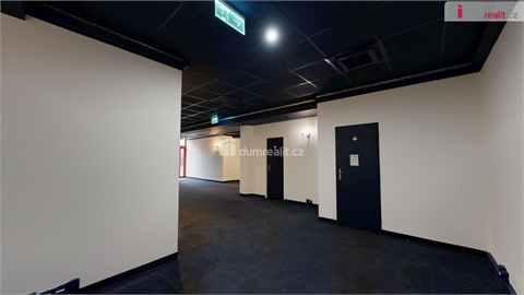 Pronájem obchodních prostor, 88 m² 2