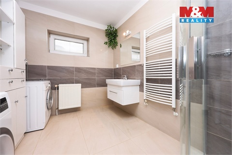 Prodej rodinného domu, 150 m² - 8