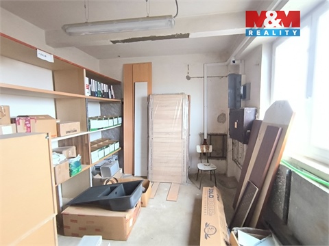 Pronájem výrobního objektu, 179 m² 2