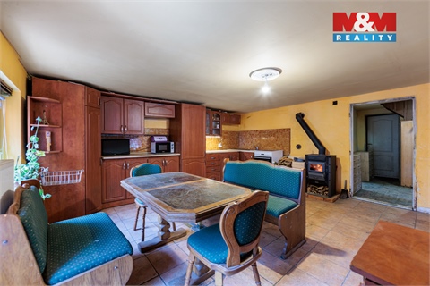 Prodej rodinného domu, 142 m² - 6