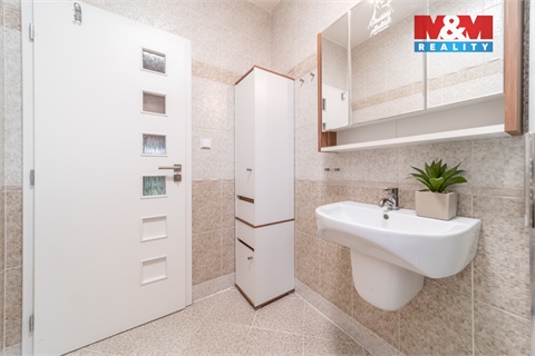 Prodej rodinného domu, 148 m² 16