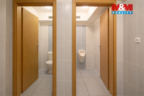 Pronájem kanceláře, 401 m² 8