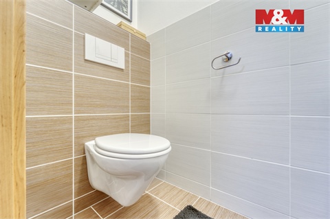 Prodej bytu 3kk, 70 m² - 12