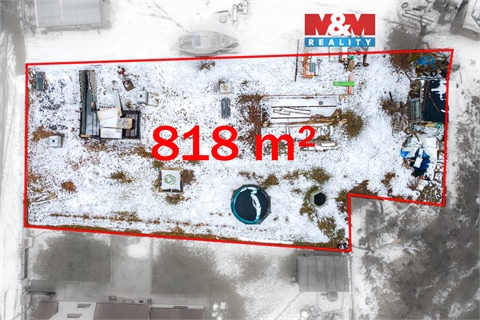 Prodej stavebního pozemku, 818 m² 0
