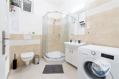 Pronájem bytu 1kk, 33 m² 2