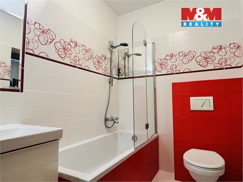 Prodej rodinného domu, 200 m² - 4