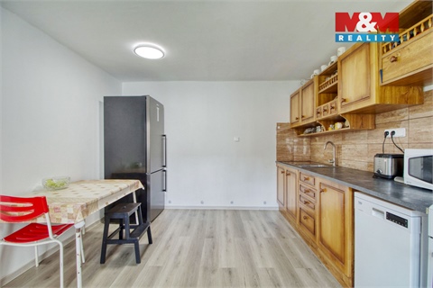 Prodej rodinného domu, 205 m² - 10