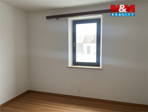 Prodej rodinného domu, 200 m² - 2