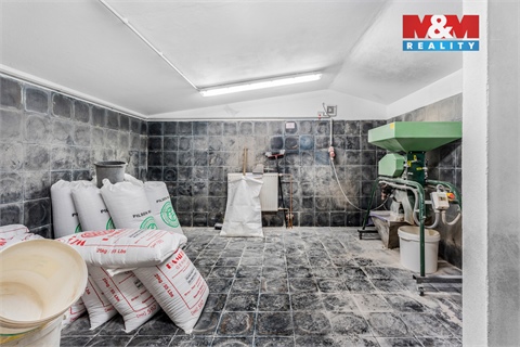 Prodej obchodních prostor, 560 m² 28