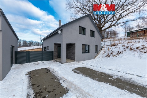 Prodej rodinného domu, 170 m² 0