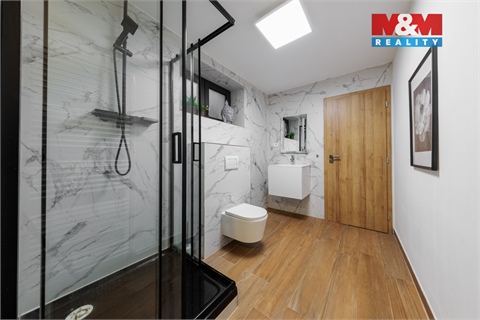 Prodej rodinného domu, 170 m² 12