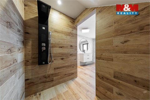 Prodej rodinného domu, 170 m² 16