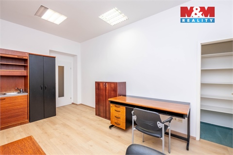Pronájem kanceláře, 17 m² - 0