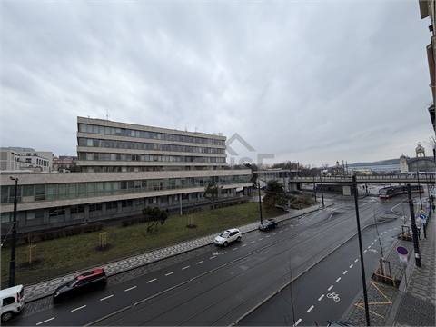 Prodej bytu 3kk, 79 m² 22