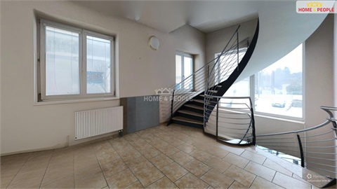 Pronájem skladu / haly, 170 m² 0