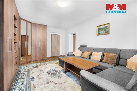 Prodej rodinného domu, 280 m² - 10