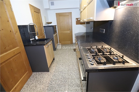 Pronájem bytu 3+1, 52 m² 8