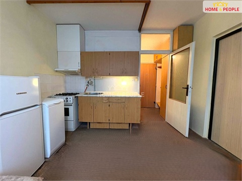 Prodej bytu 1+1, 37 m² - 2