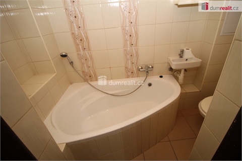 Pronájem bytu 2+1, 60 m² 10