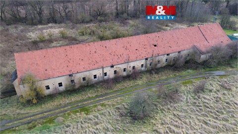 Prodej komerčního objektu, 1 212 m² 0