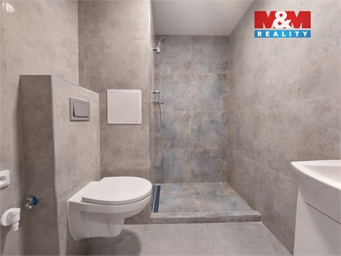 Pronájem bytu 1kk, 19 m² - 2