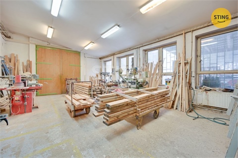 Prodej výrobního objektu, 736 m² 4