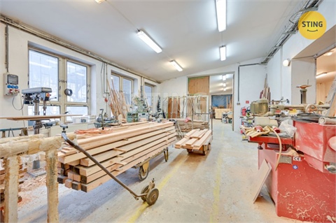 Prodej výrobního objektu, 736 m² - 2